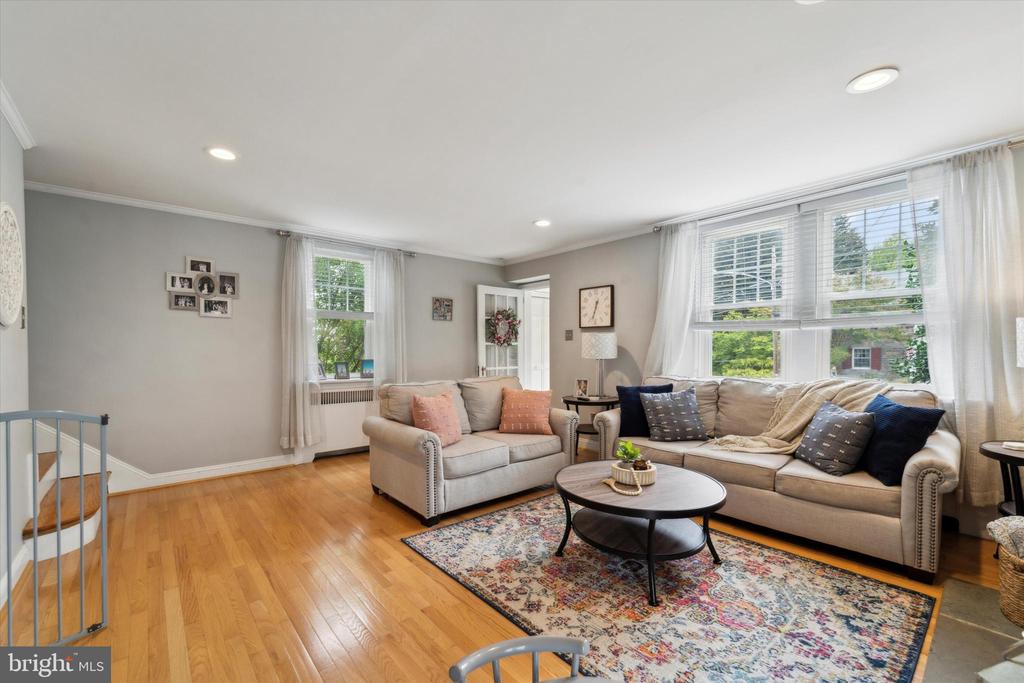 60 LINDBERGH AVENUE