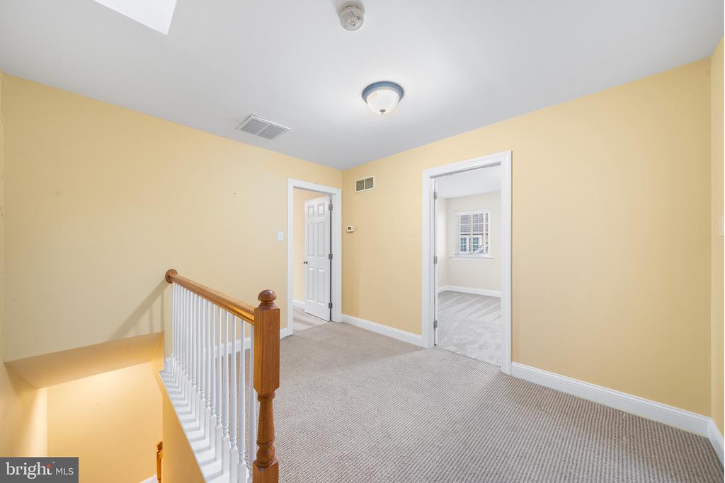 117 W FIFTH STREET