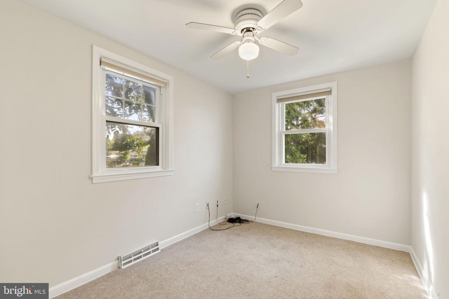 223 Windsor Ave