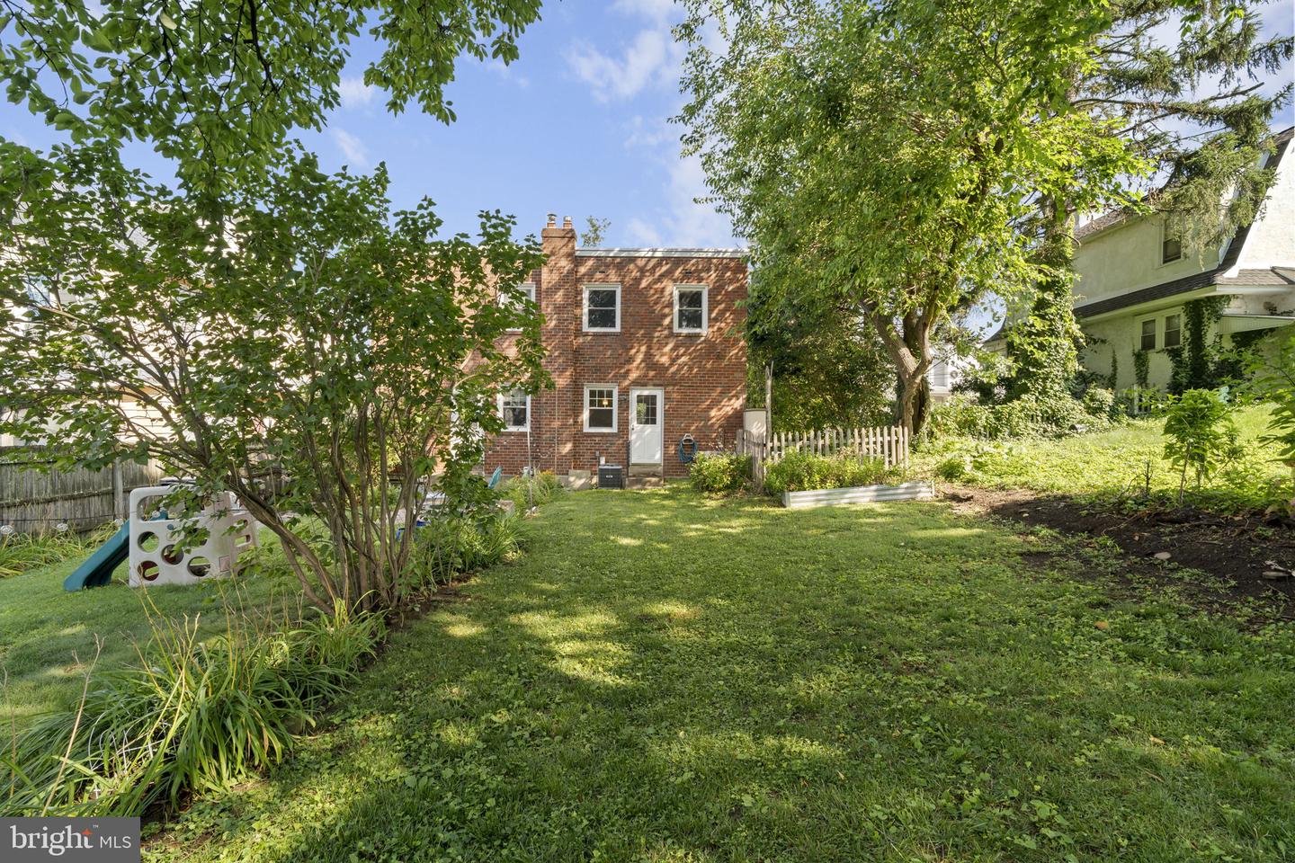 223 Windsor Ave