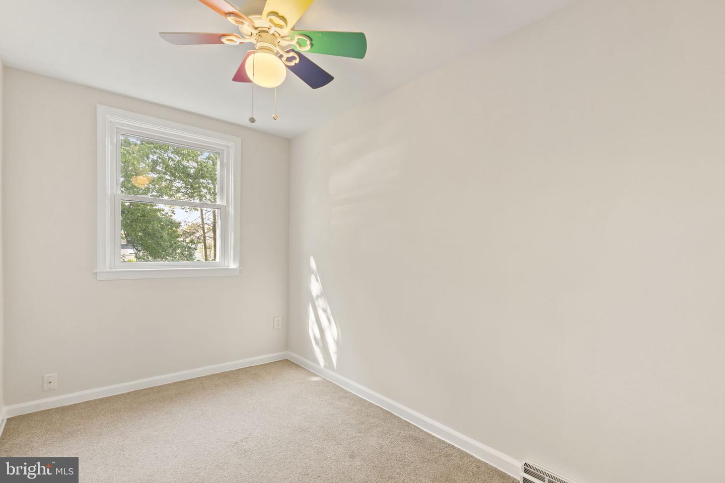 223 Windsor Ave
