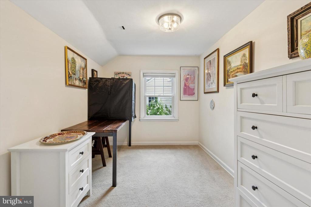 138 MORNINGSIDE CIRCLE