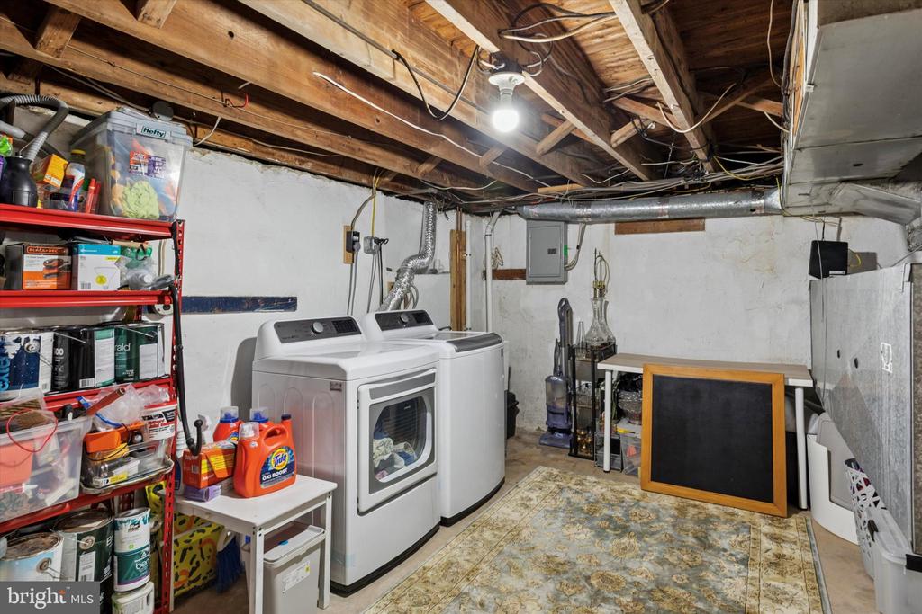 138 MORNINGSIDE CIRCLE