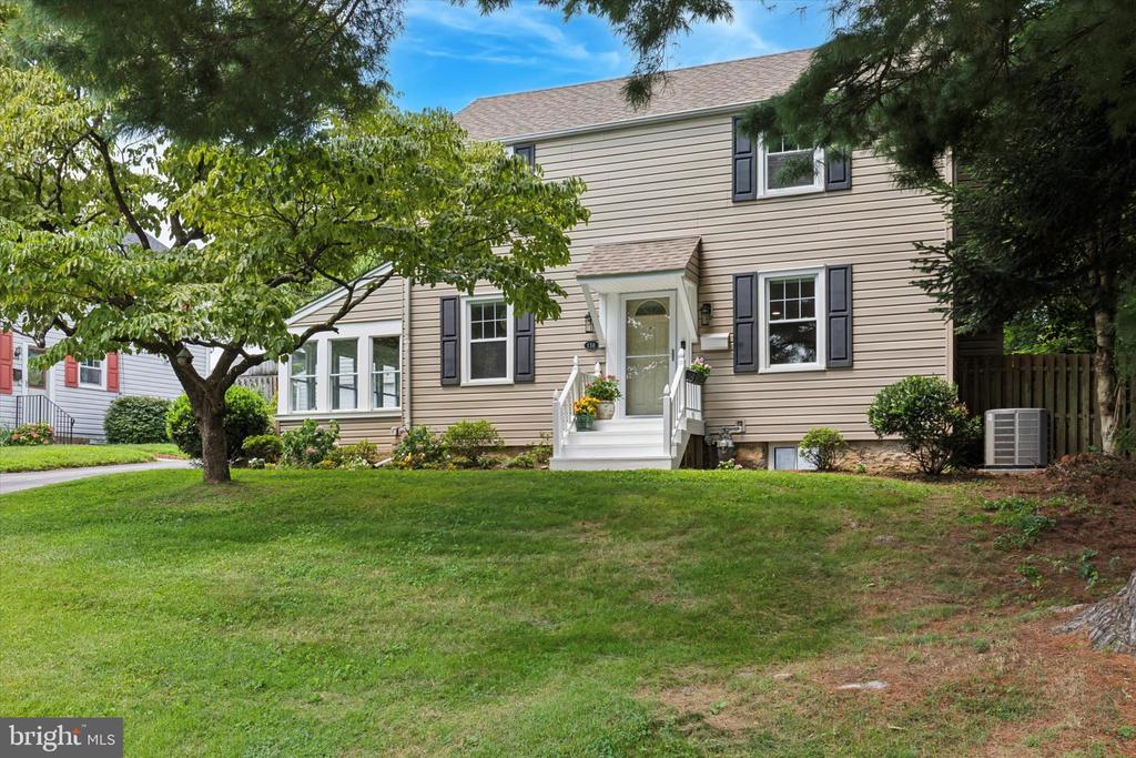 138 MORNINGSIDE CIRCLE