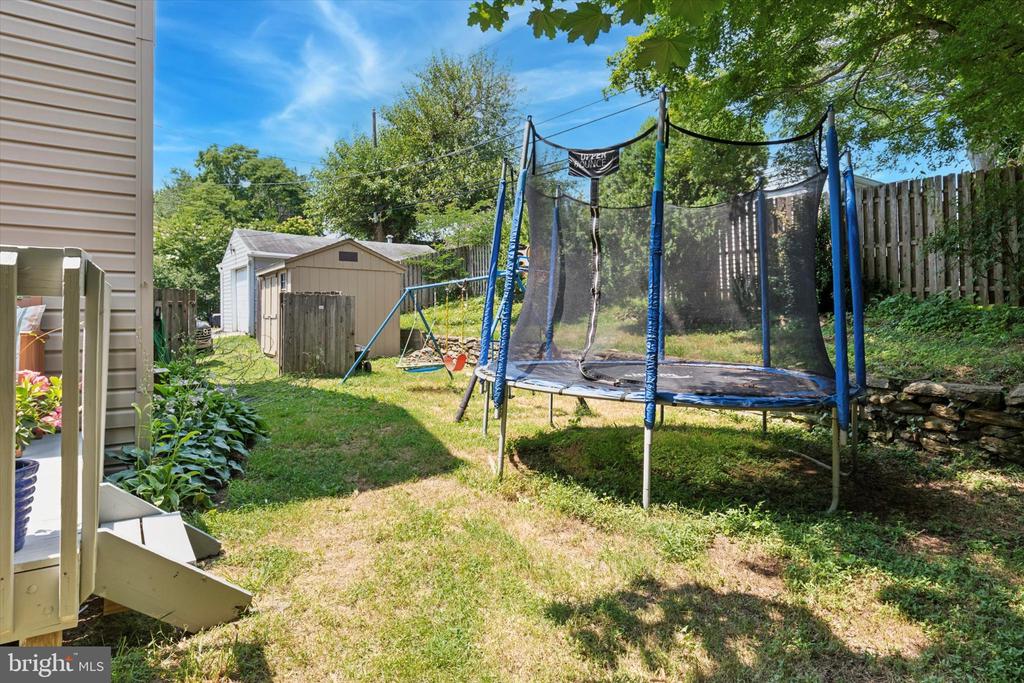 138 MORNINGSIDE CIRCLE