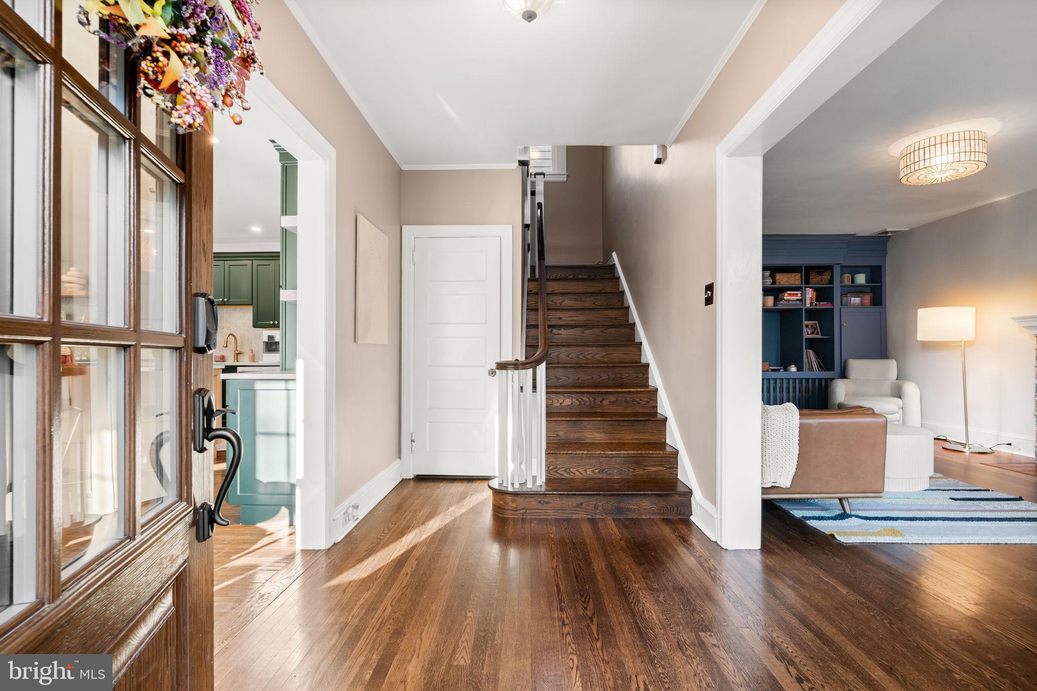 28 E BENEDICT AVENUE