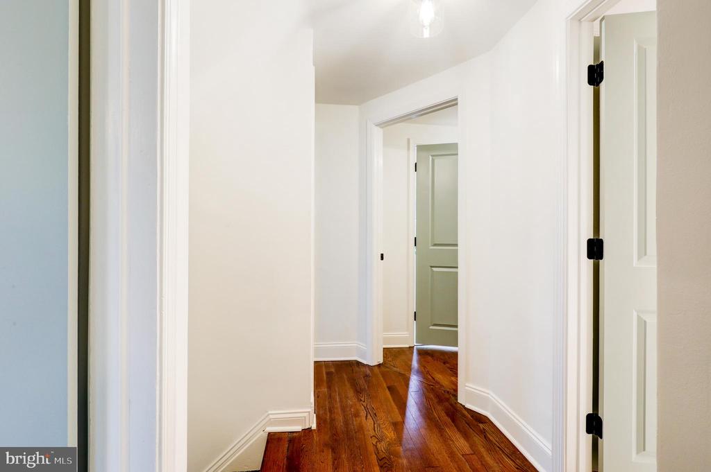 258 LEE CIRCLE