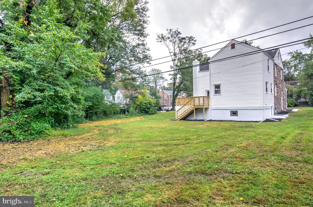 258 LEE CIRCLE