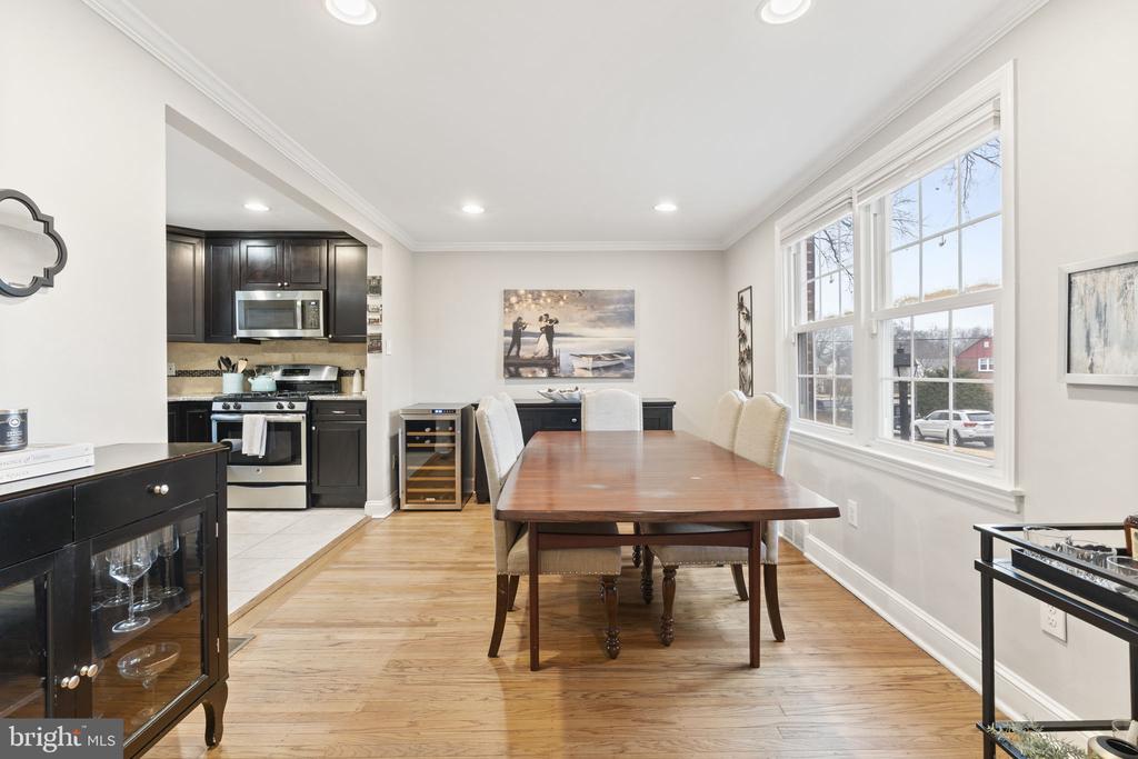 222 WICKFORD ROAD
