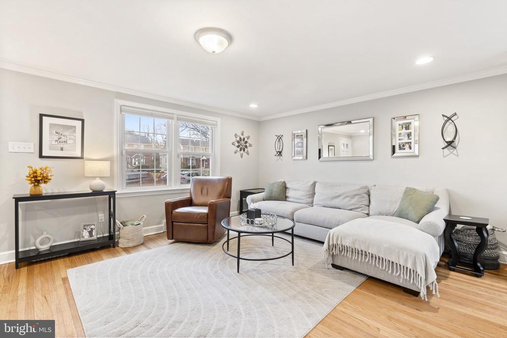 222 WICKFORD ROAD