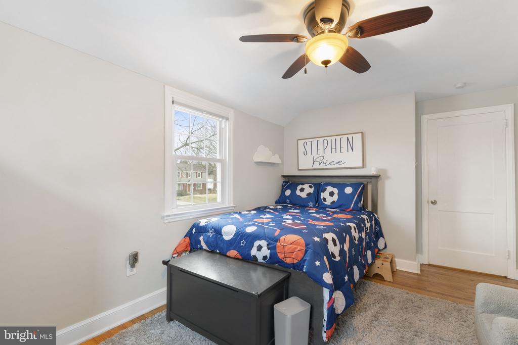 222 WICKFORD ROAD