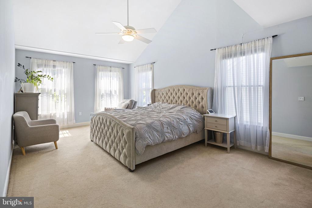 1711 POWDER MILL LANE