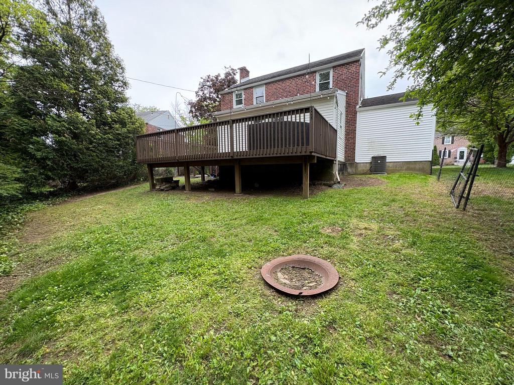 2515 WOODLEIGH ROAD
