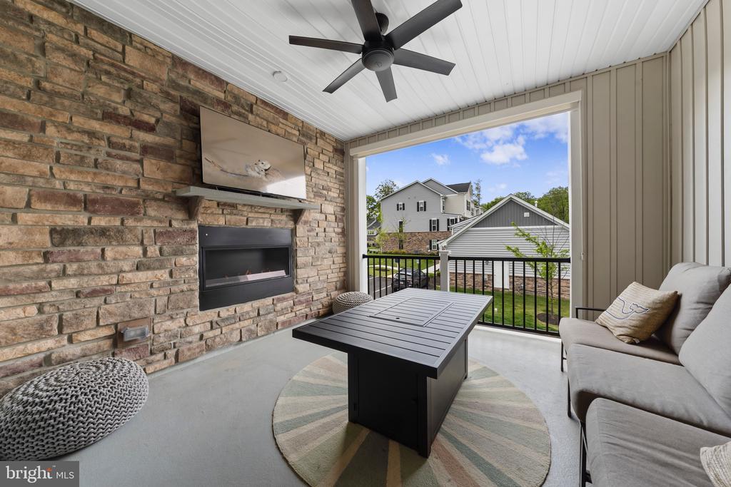 224 AVALON DRIVE