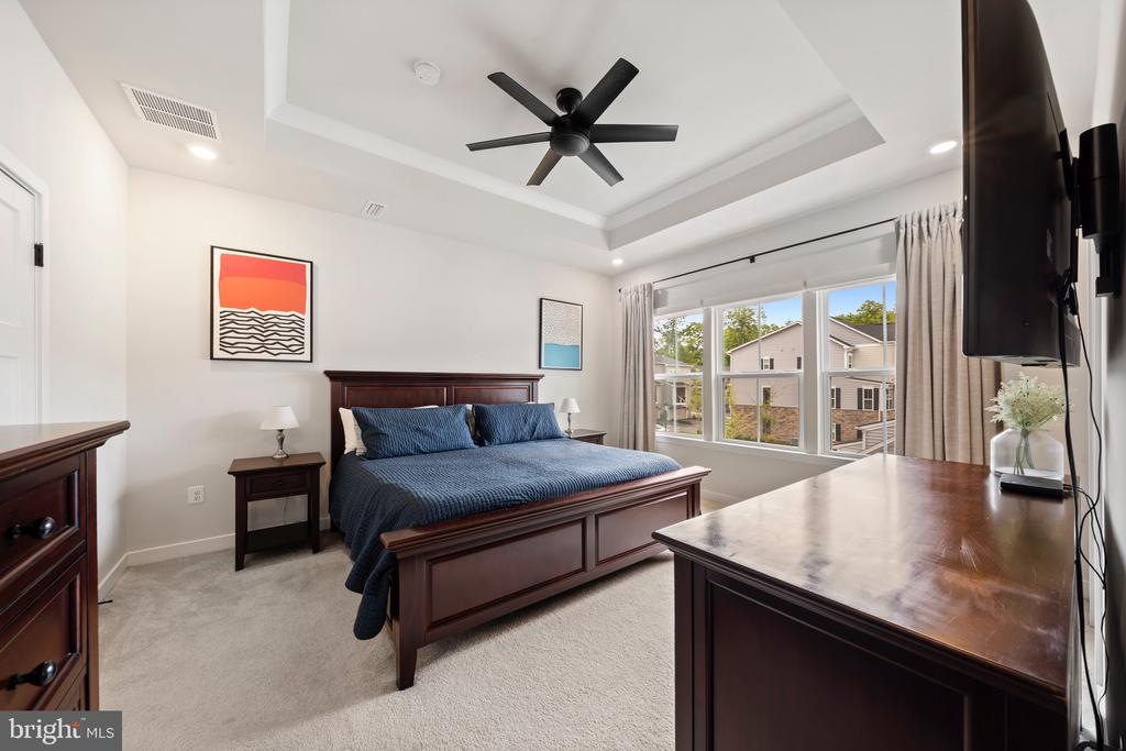 224 AVALON DRIVE