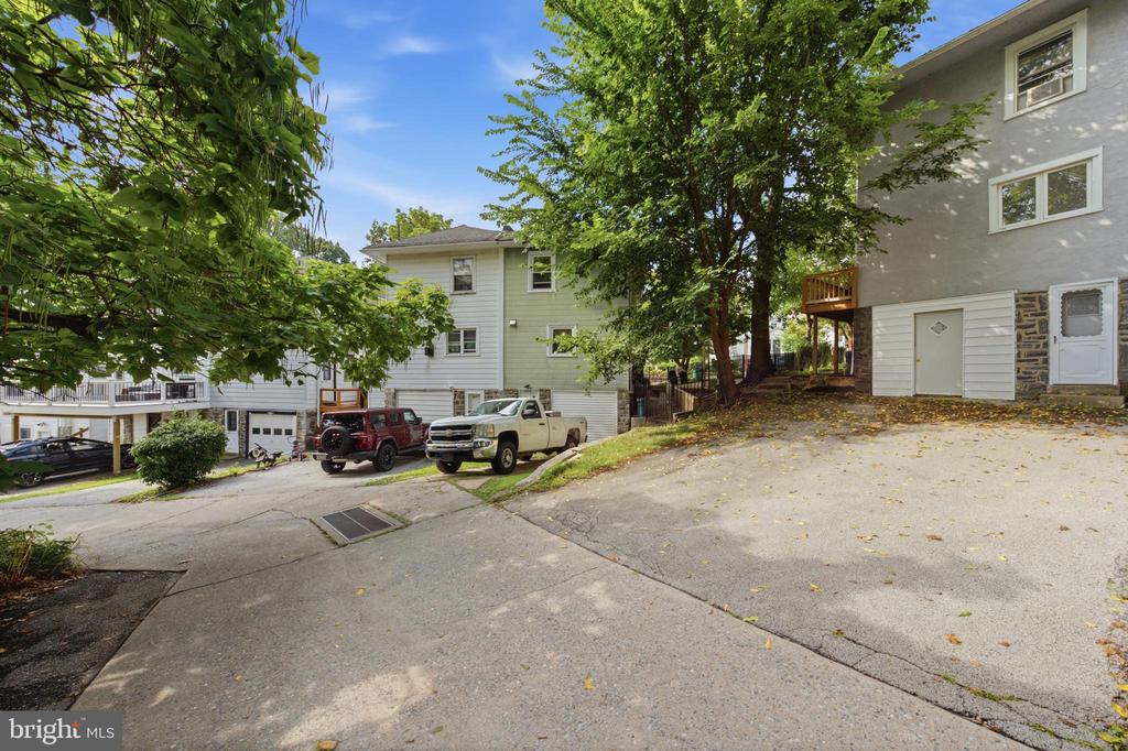 3 WAVERLY ROAD