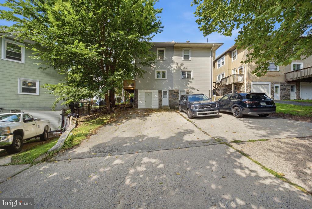 3 WAVERLY ROAD