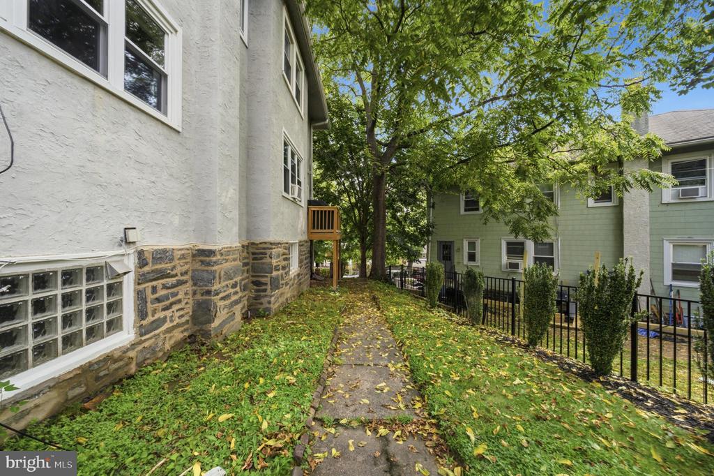 3 WAVERLY ROAD