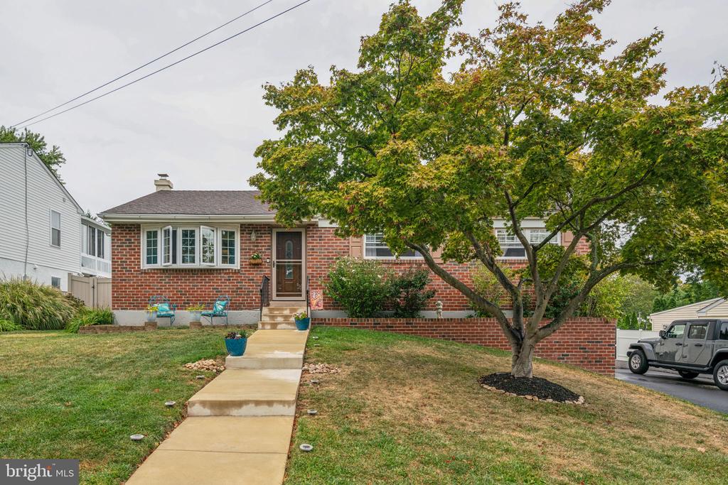 4 Jody Dr