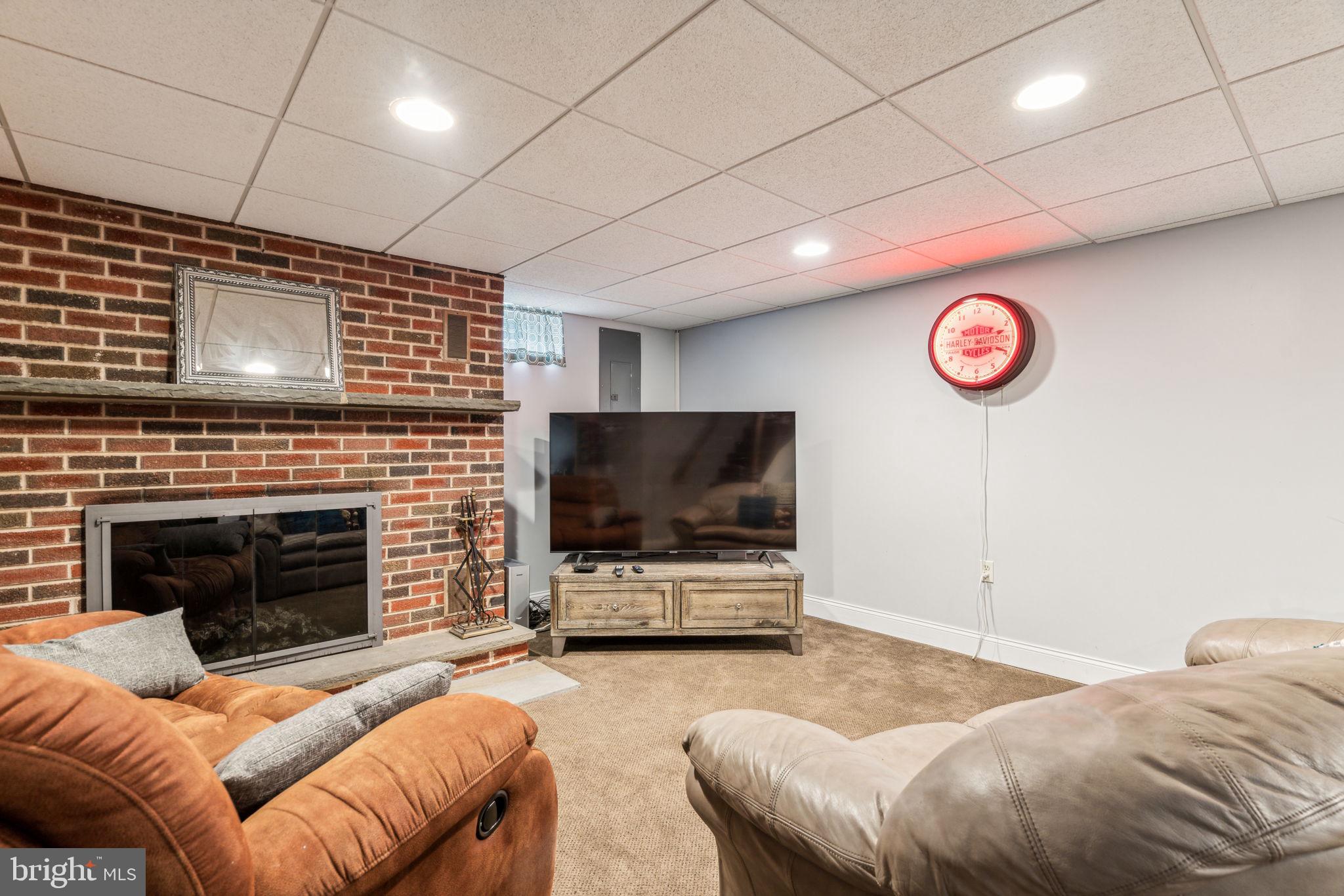 4 Jody Dr