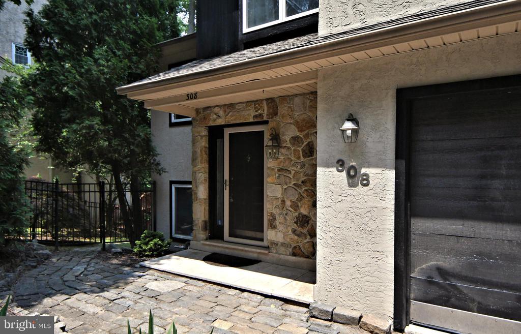 308 BALLIGOMINGO ROAD