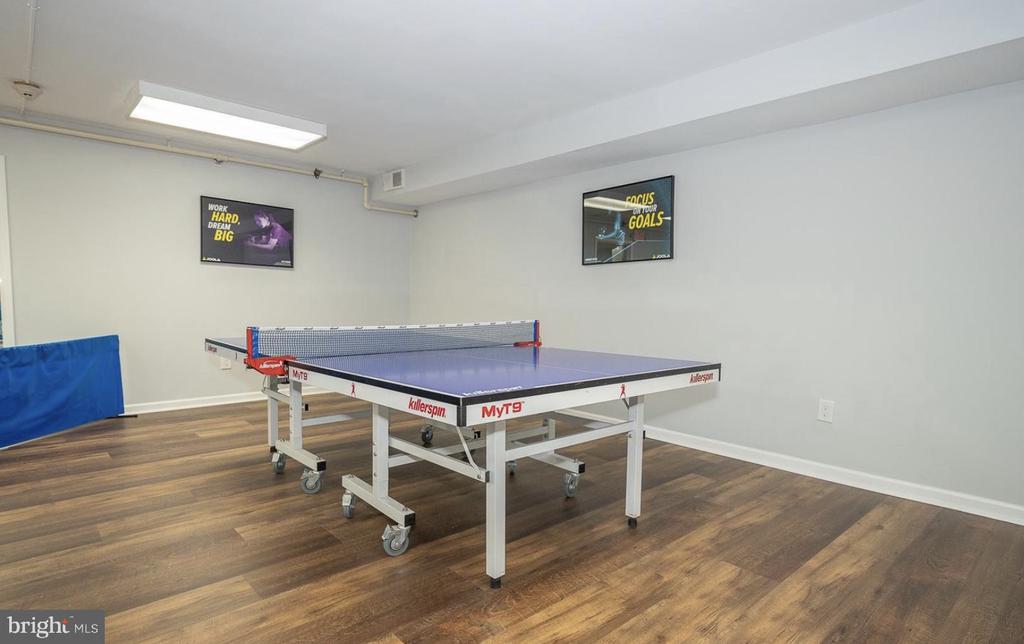 930 MONTGOMERY AVENUE Unit: 206