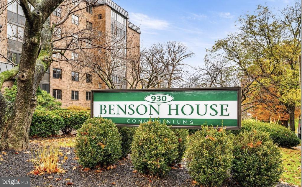 930 MONTGOMERY AVENUE Unit: 206