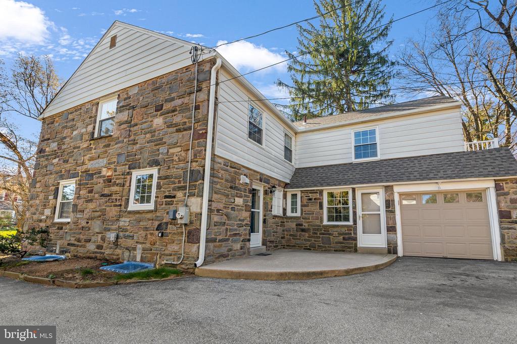 622 GREYTHORNE ROAD