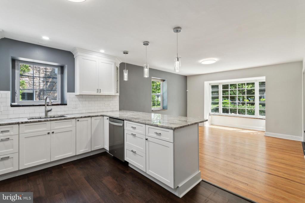 622 GREYTHORNE ROAD
