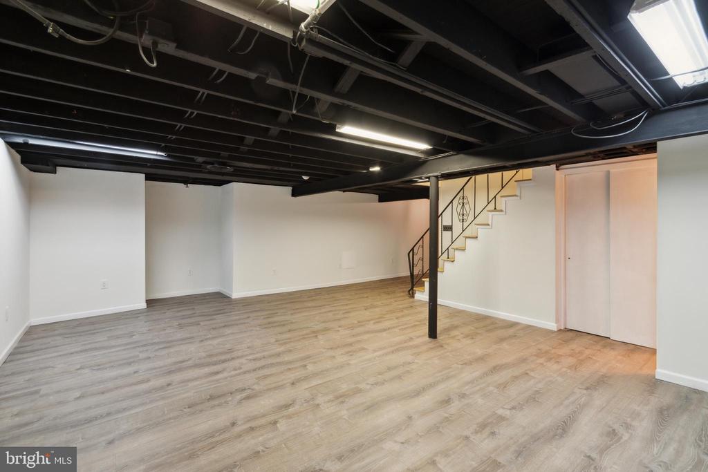 622 GREYTHORNE ROAD
