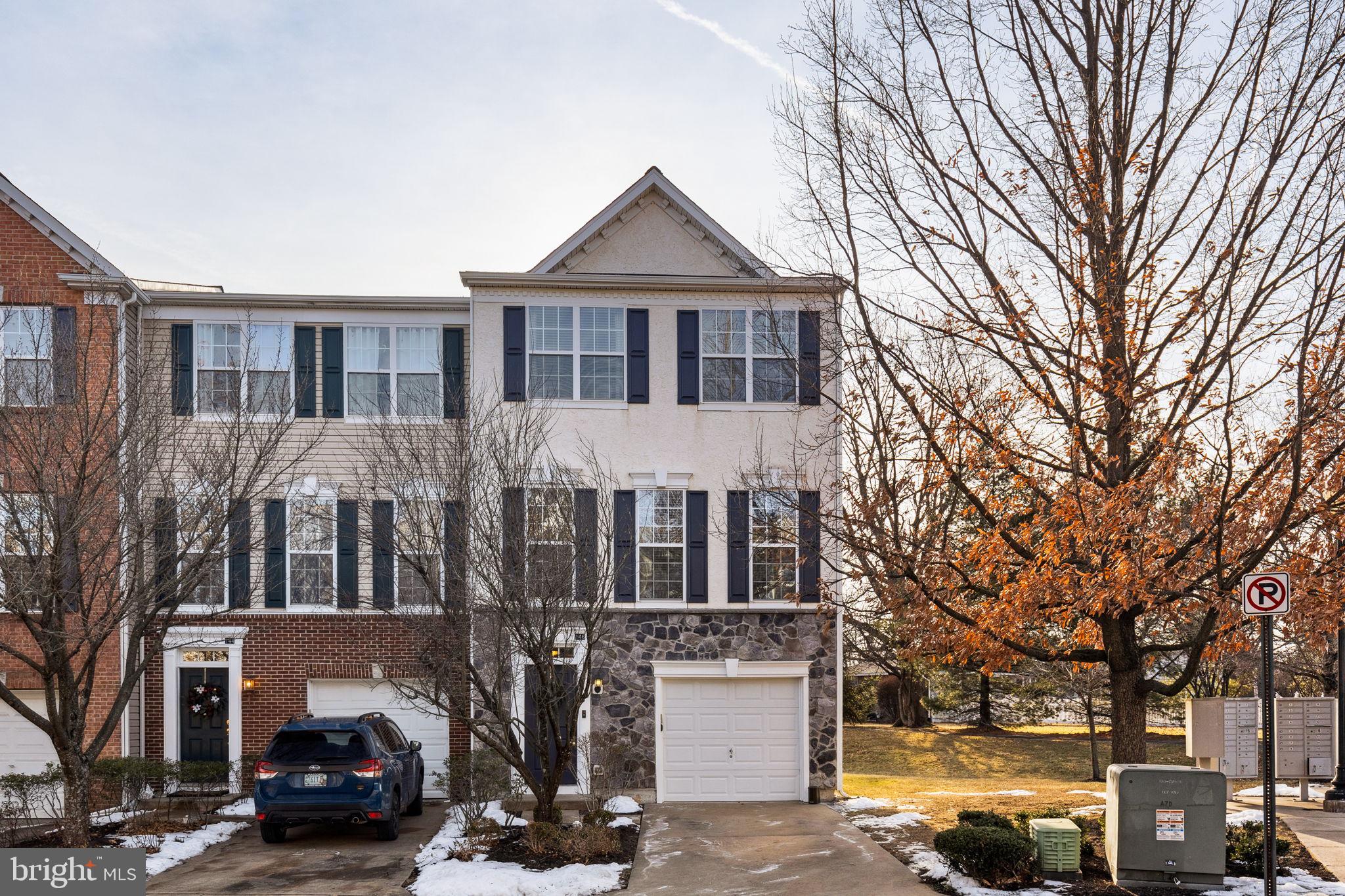 146 Hudson Dr
