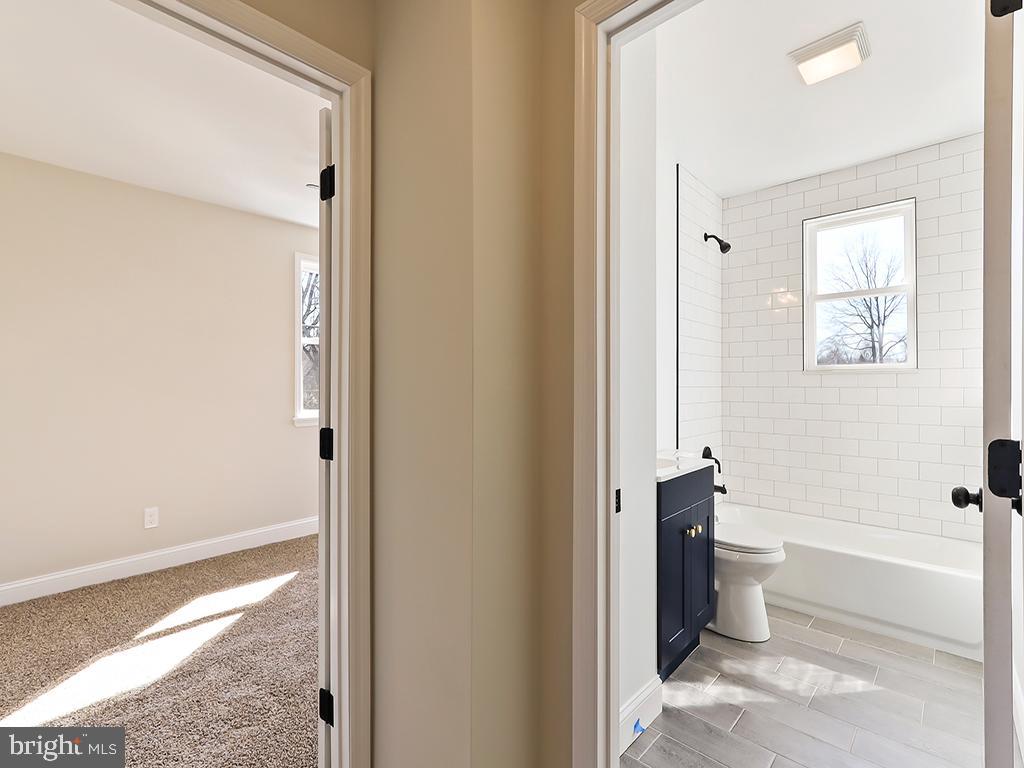 2746 JENKINTOWN ROAD