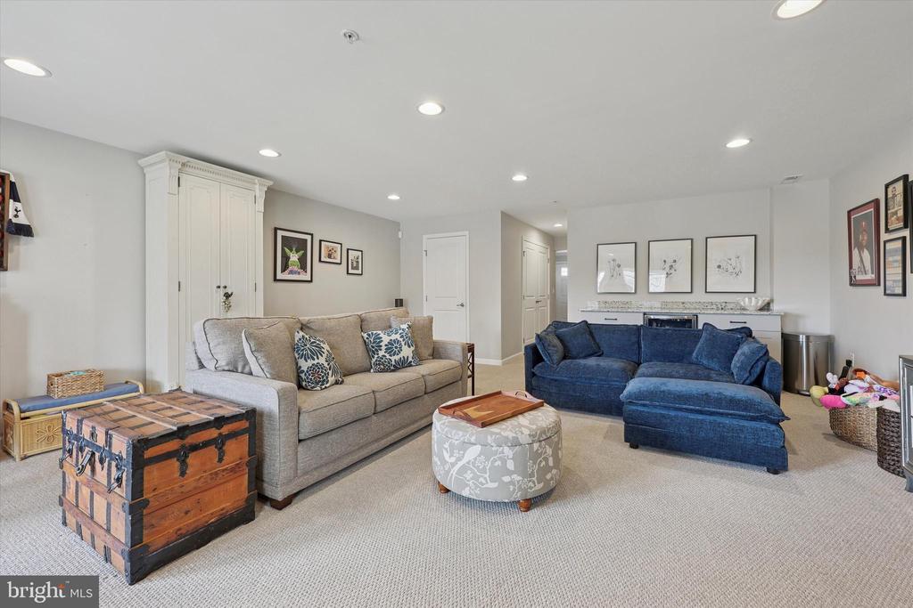 11 TWOMEY COURT