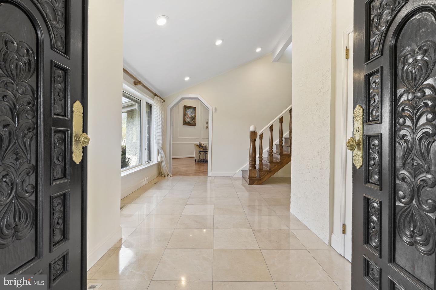 277 Woodcock Ln