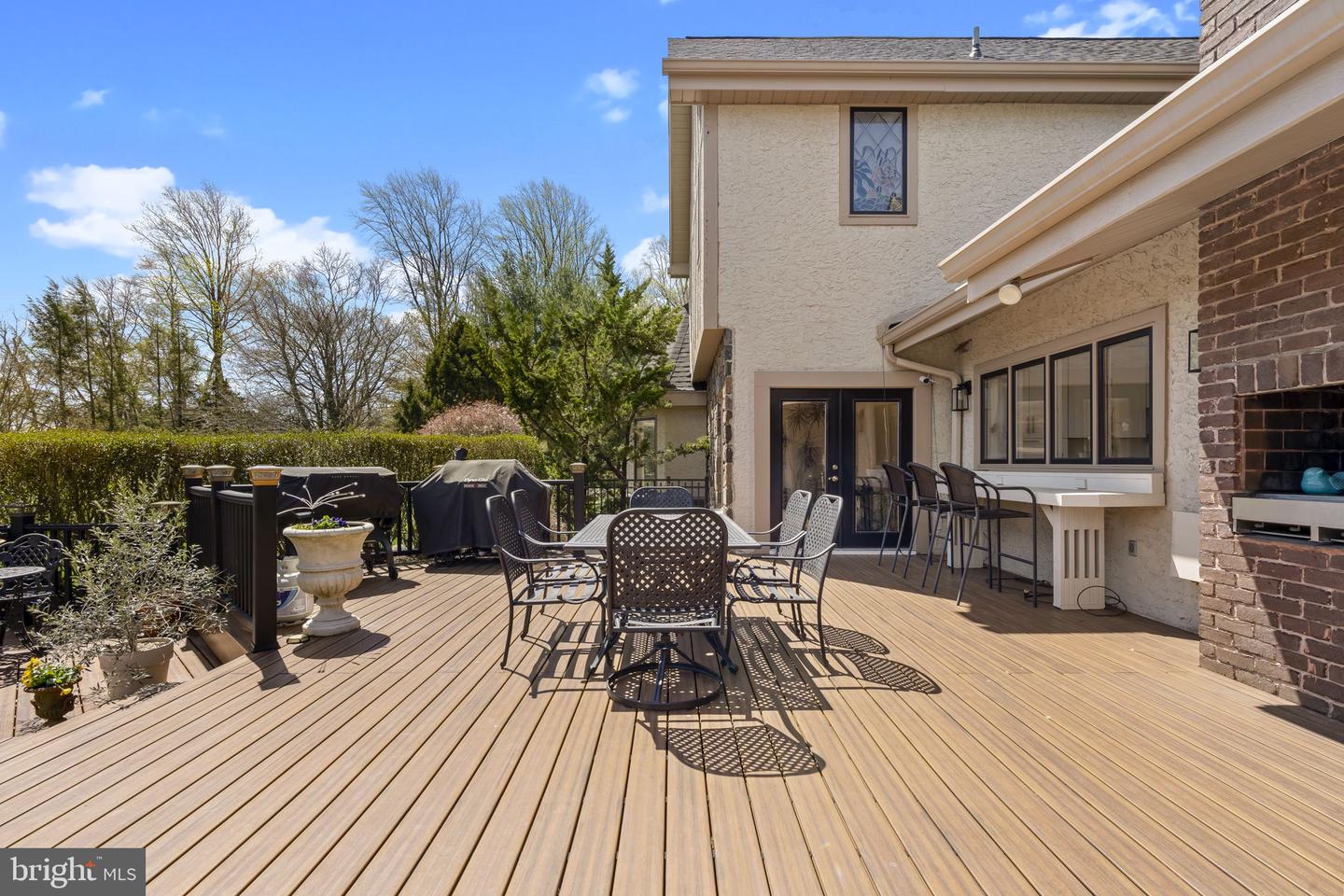 277 Woodcock Ln