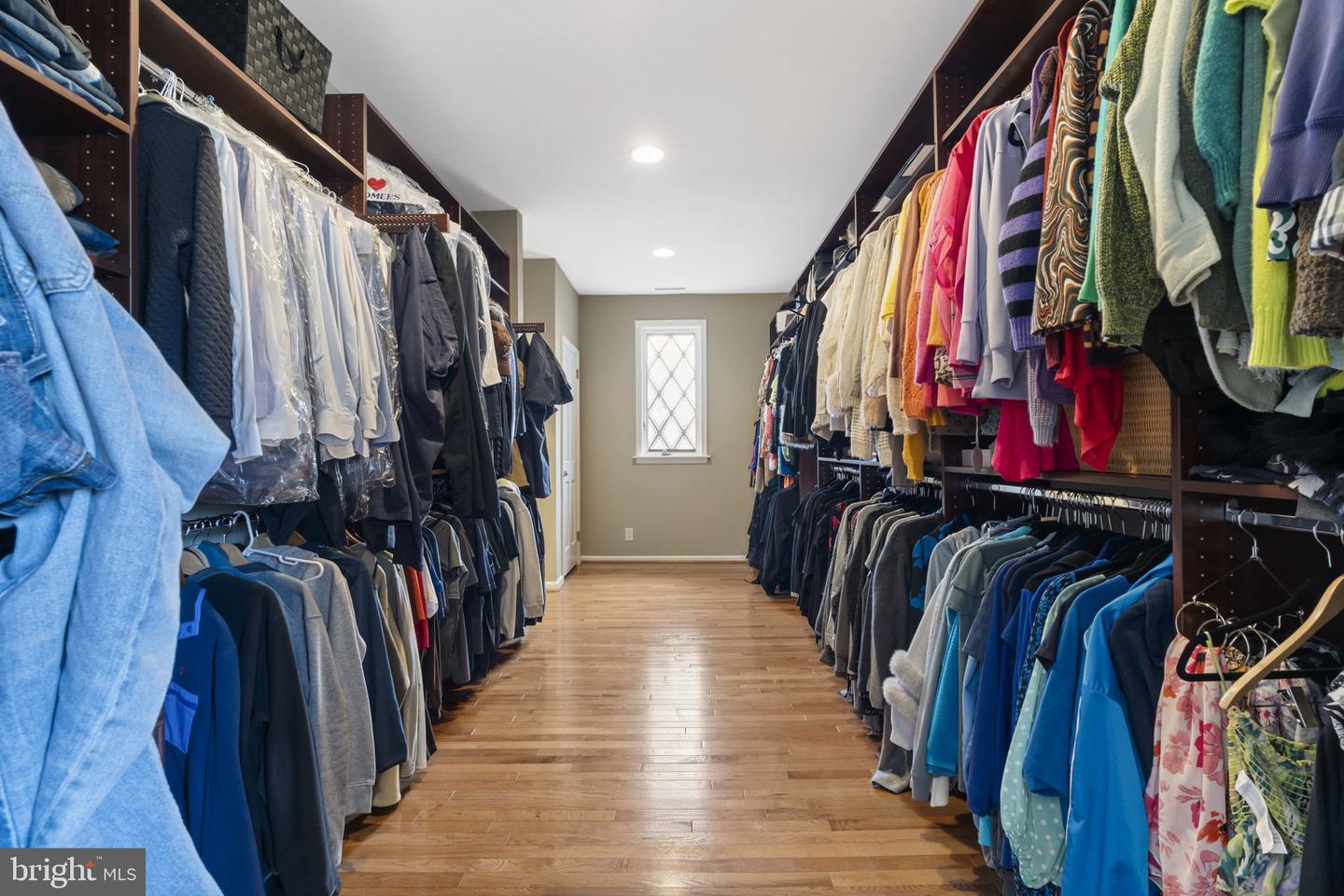 277 Woodcock Ln