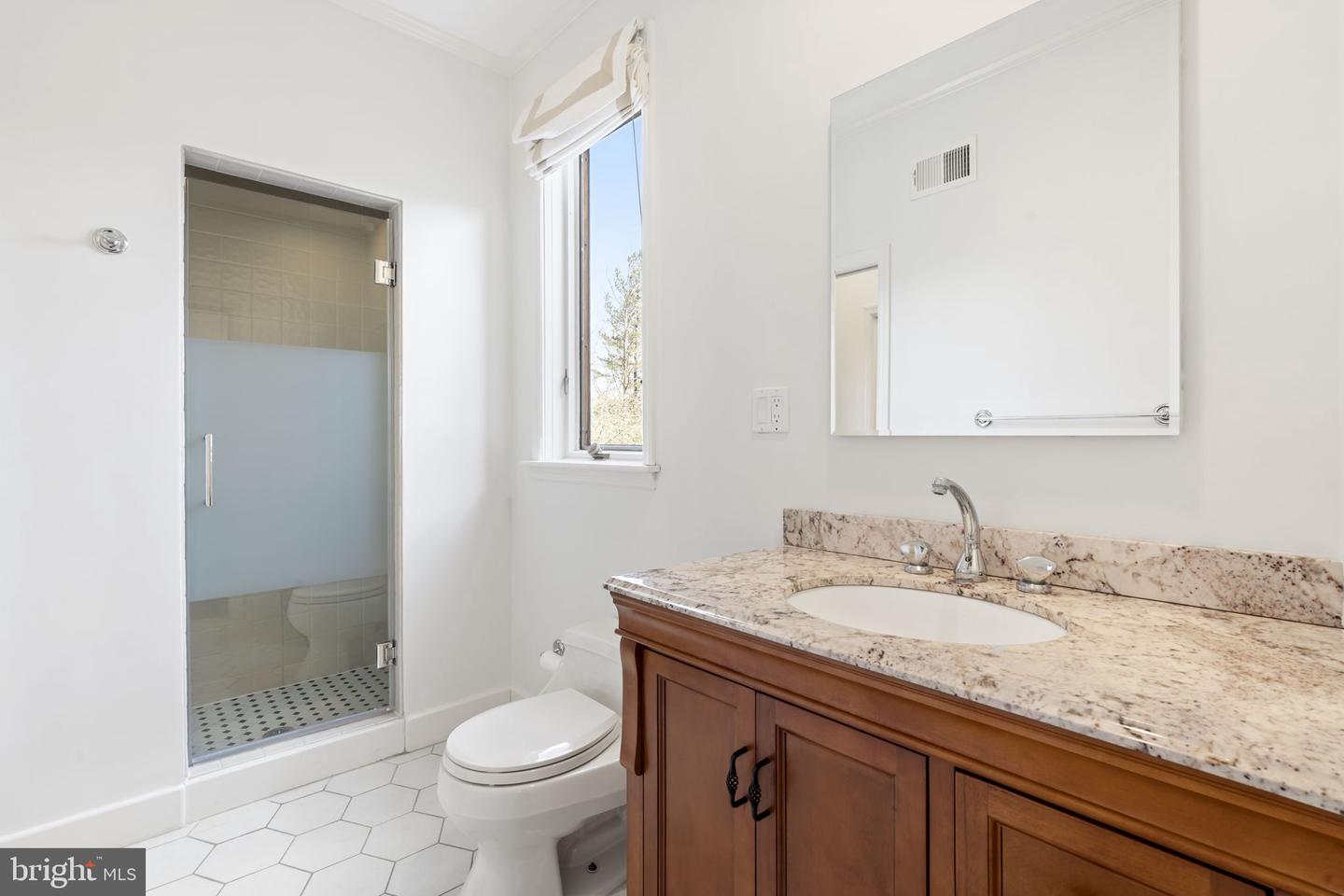 277 Woodcock Ln