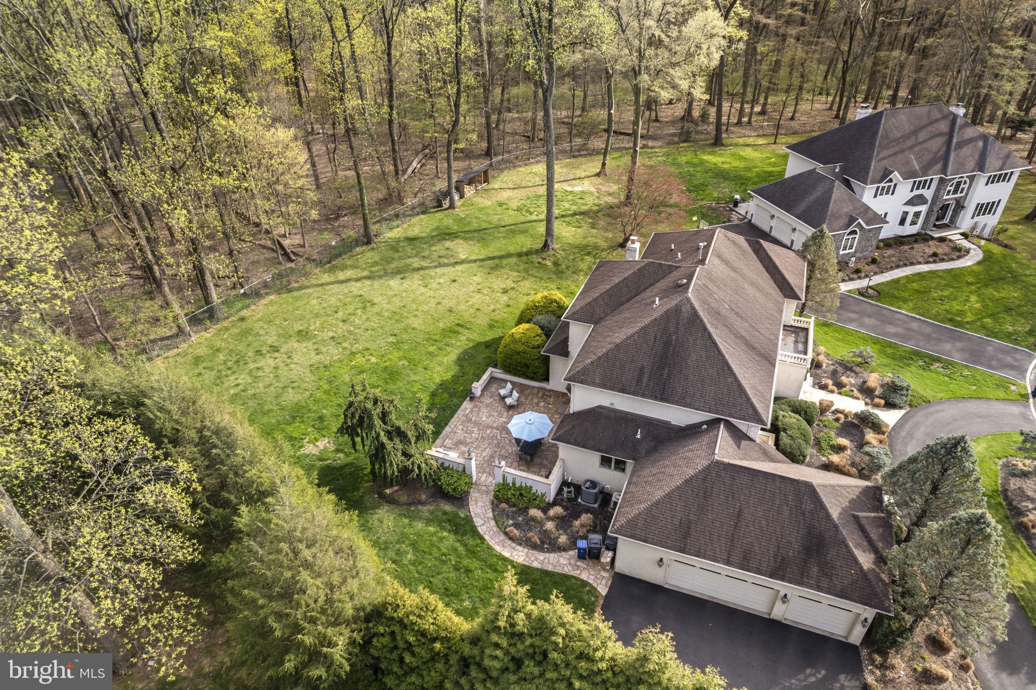 537 Pondview Rd