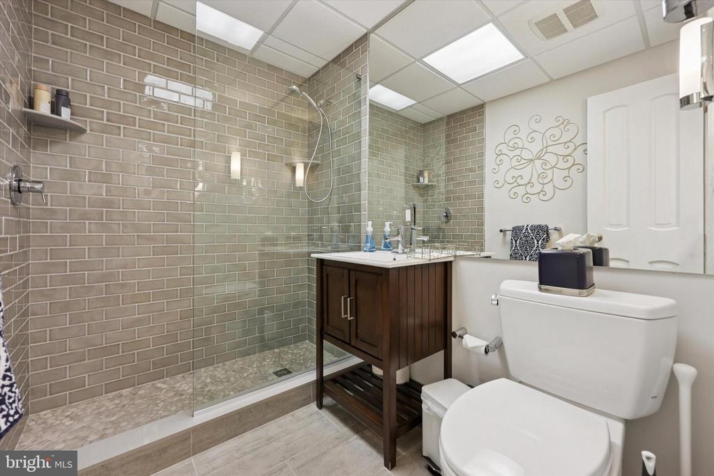 1307 WRENFIELD WAY