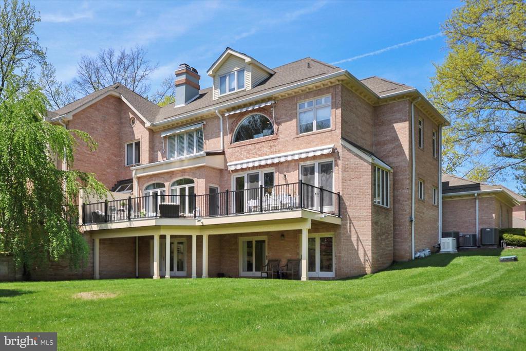 1307 WRENFIELD WAY