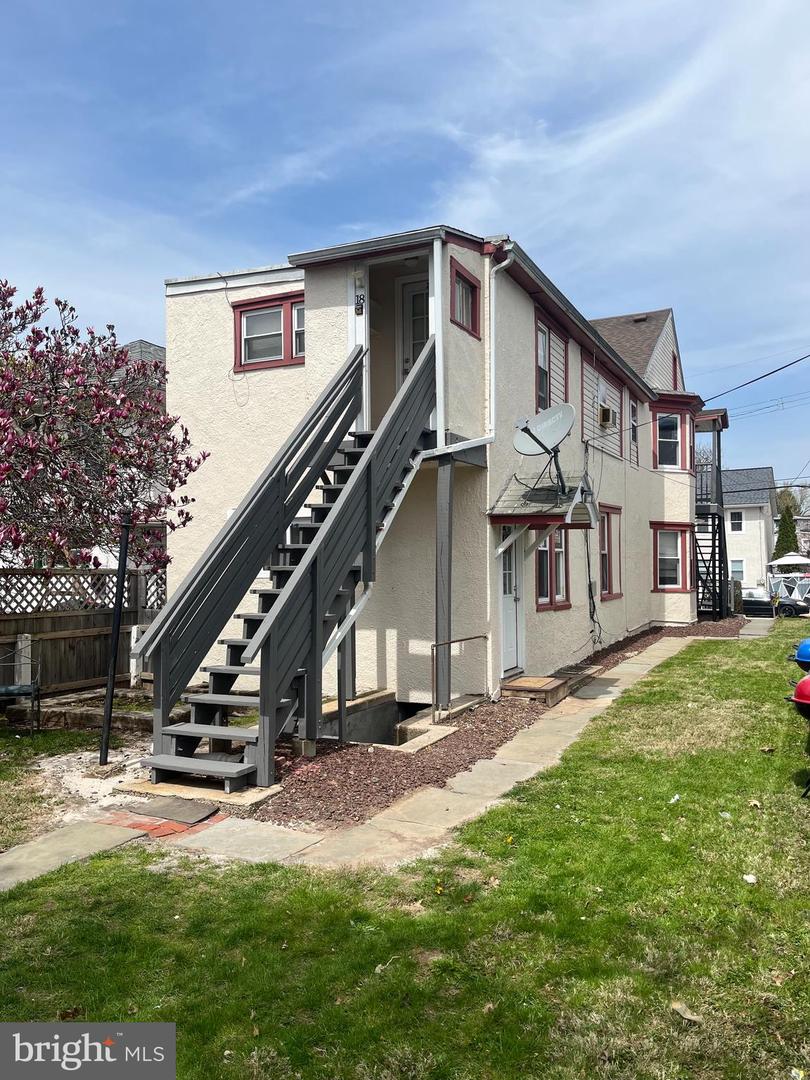 18 Chestnut St