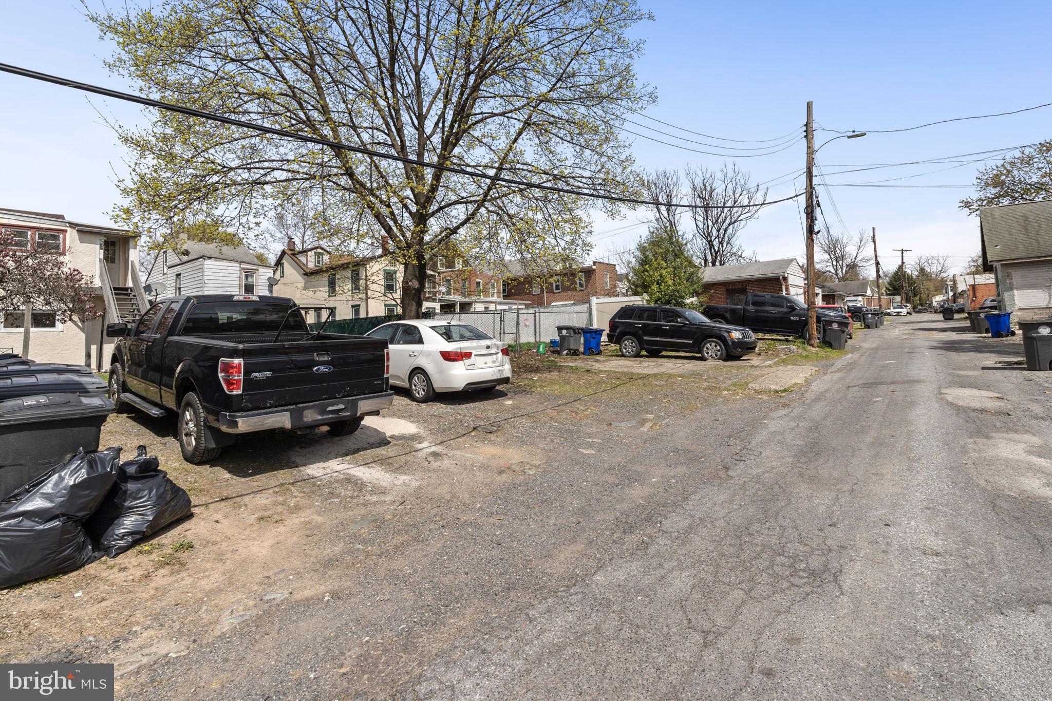 18 Chestnut St