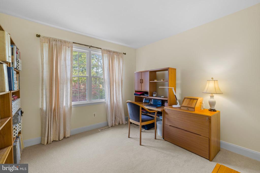 1629 STONINGTON