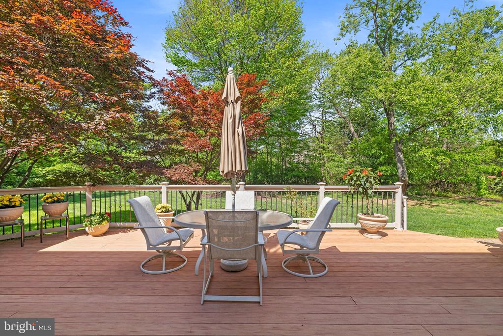 1629 STONINGTON