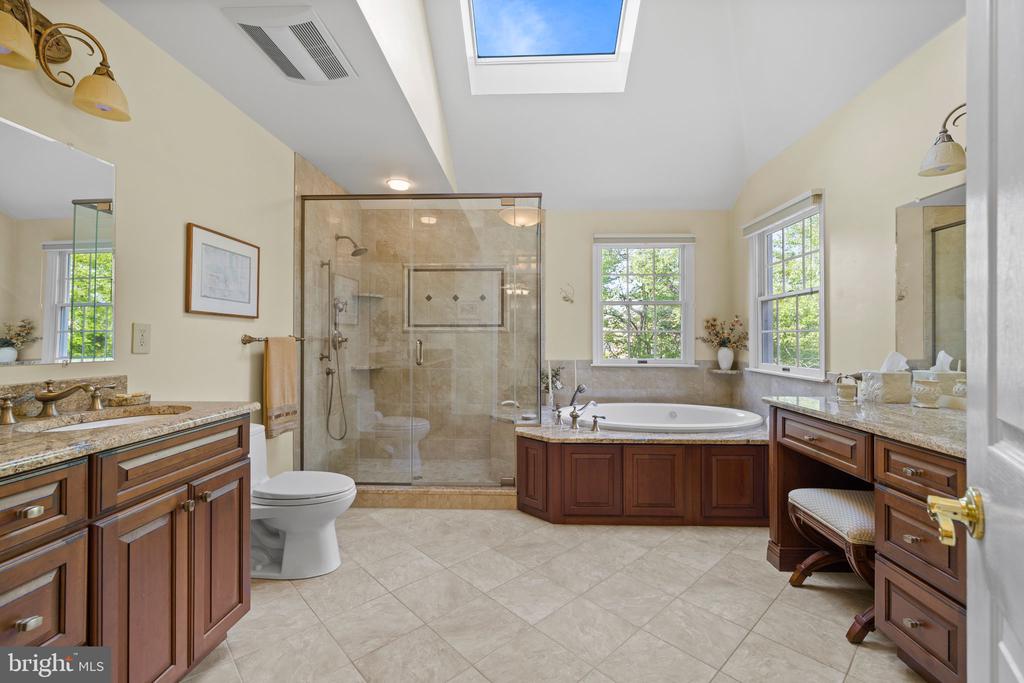 1629 STONINGTON