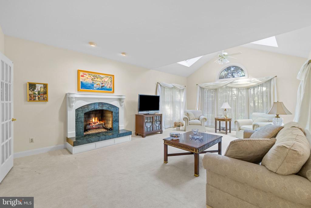 1629 STONINGTON