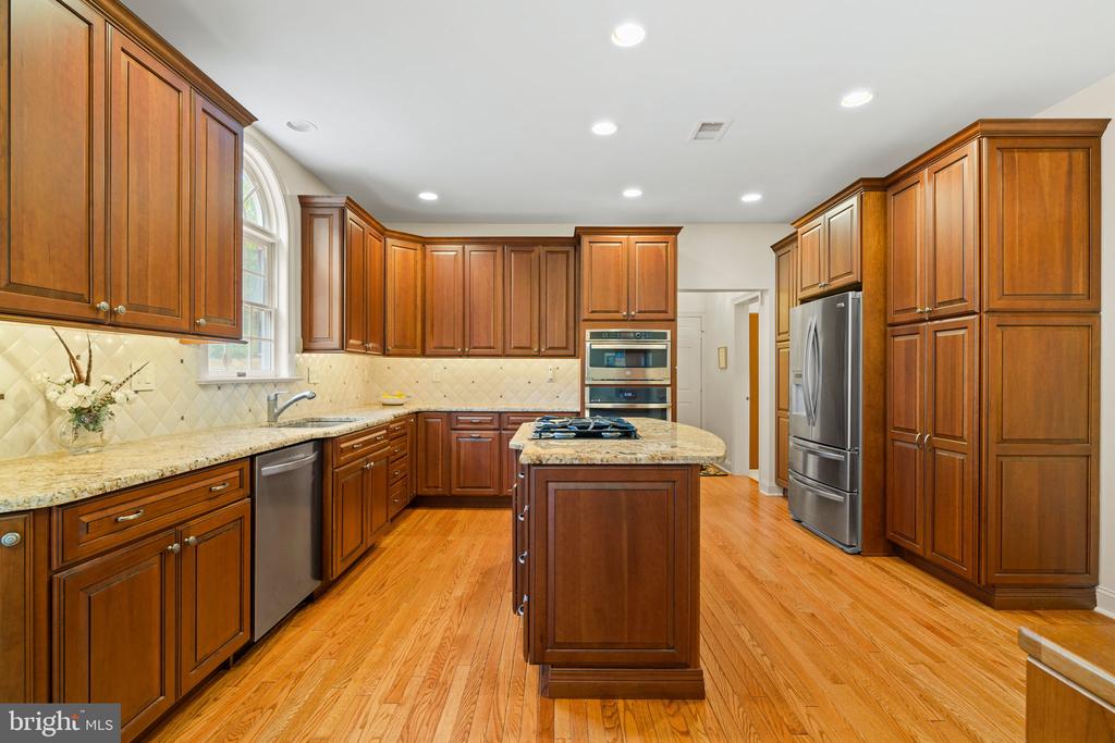 1629 STONINGTON