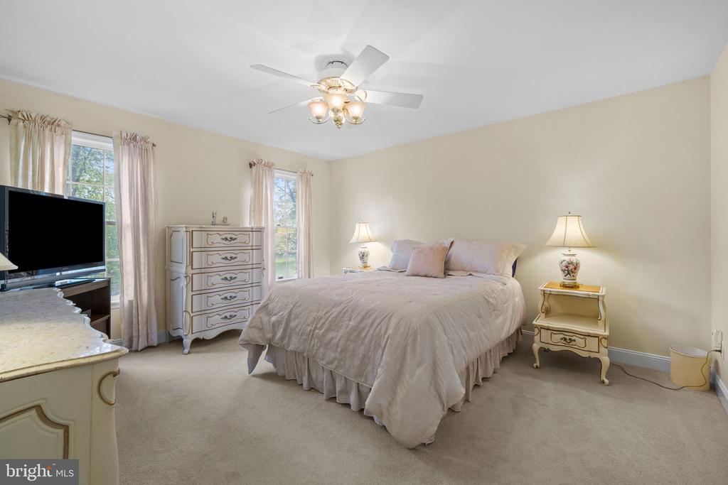 1629 STONINGTON
