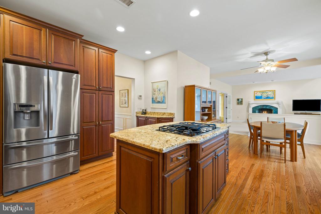 1629 STONINGTON