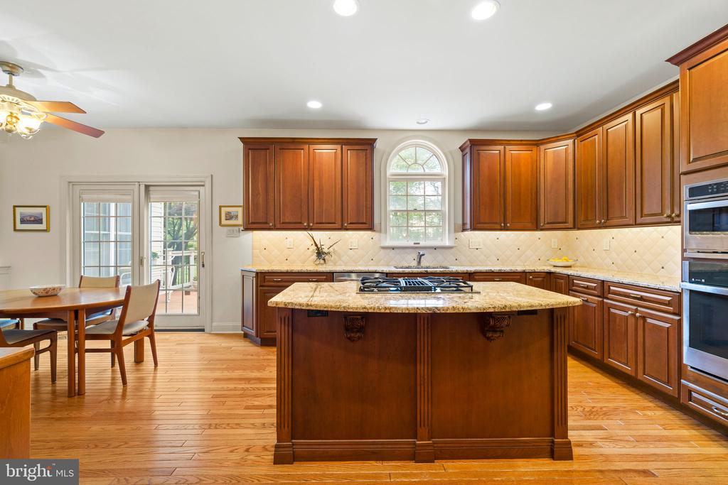 1629 STONINGTON